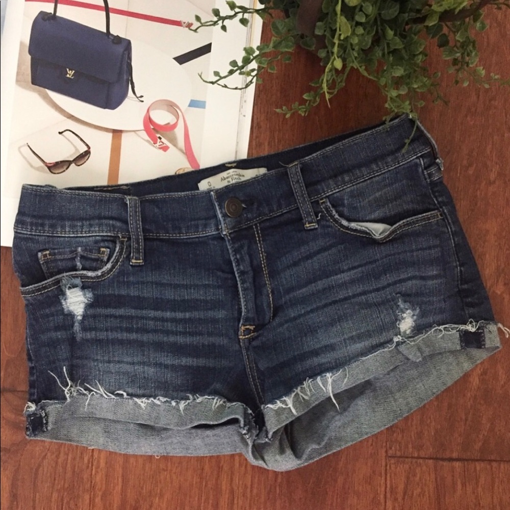 A&F Distressed Denim Shorts - Picture 1 of 3